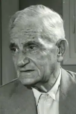 Christoforos Nezer