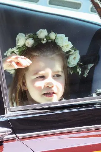 Princess Charlotte of Cambridge_peliplat