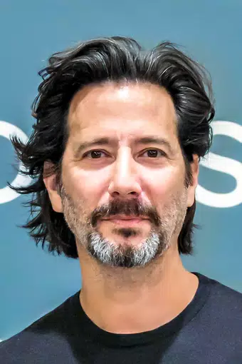 Henry Ian Cusick Peliplat Henry Ian Cusick Peliplat