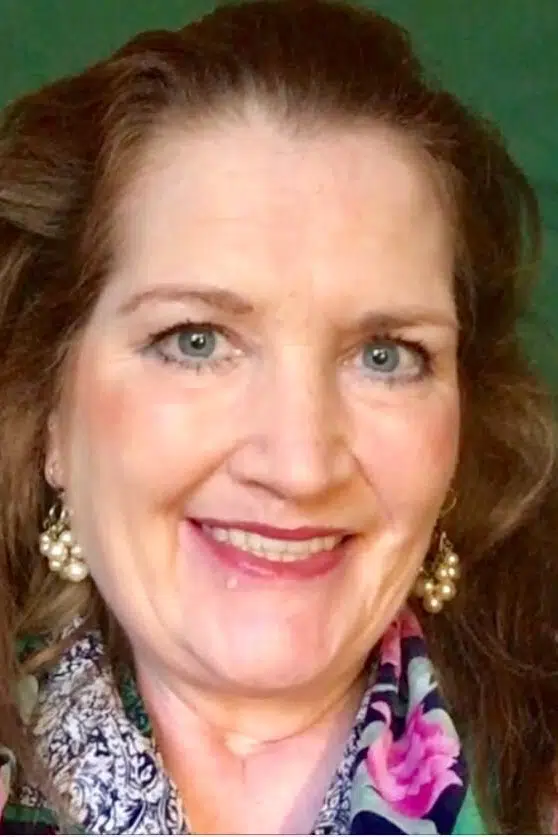 Melanie Calvert Benton