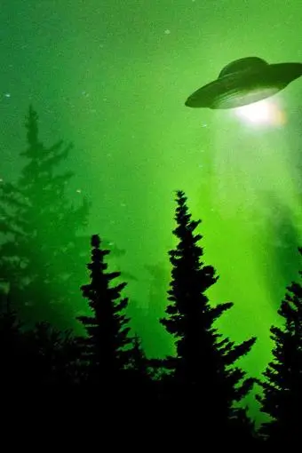 Hunting UFOs: Investigating Alien Hotspots_peliplat