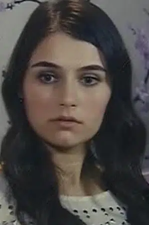 Esra Isgüzar