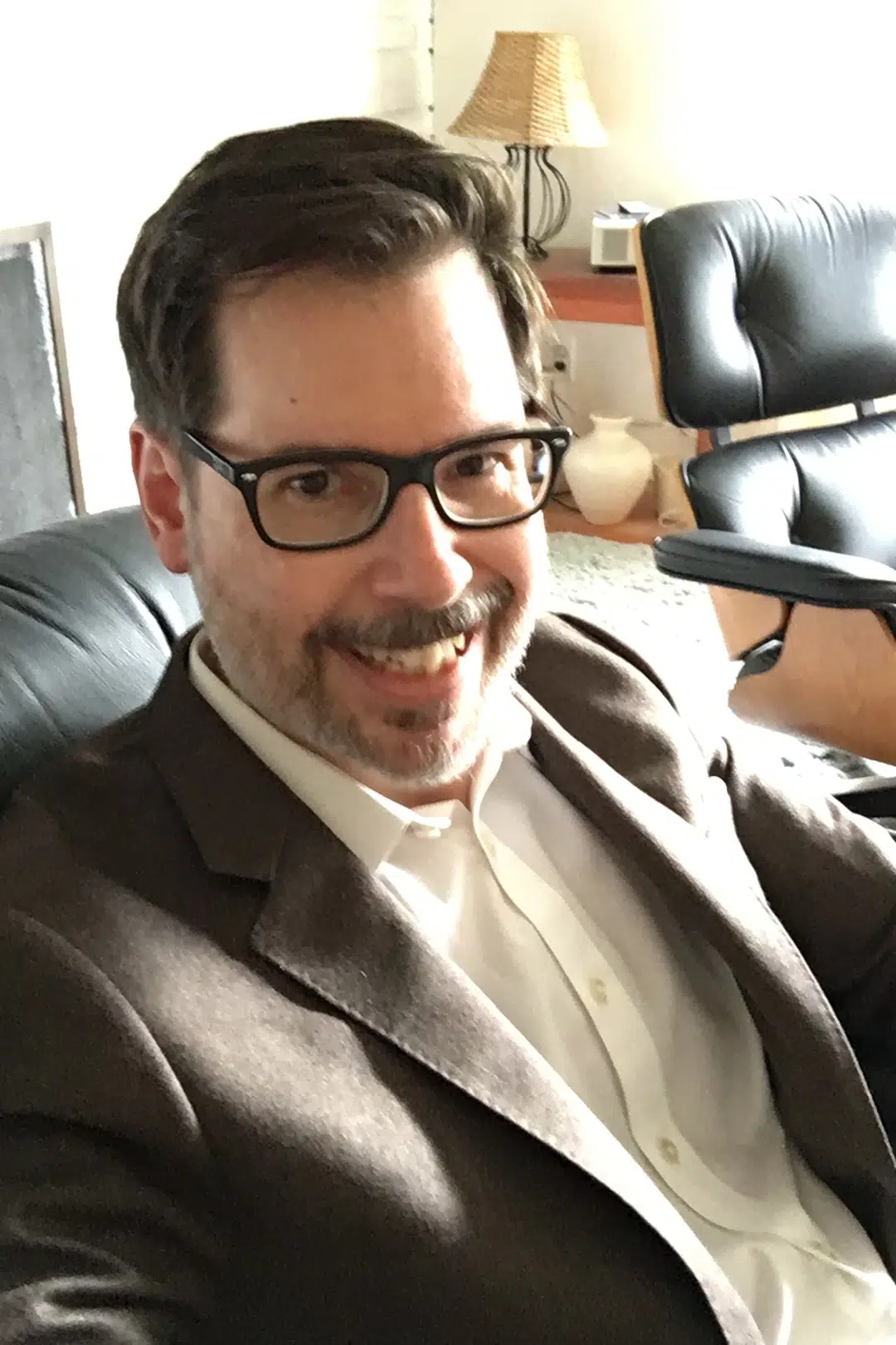 Victor H Rodriguez