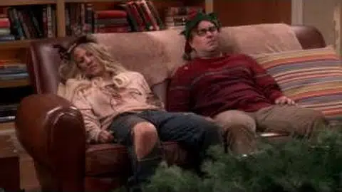 The Big Bang Theory - 10x12 - Leonard & Penny Vs Christmas Tree