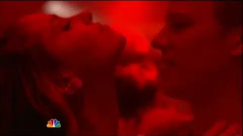 NBC's TV show "Kings" trailer feat. JARS OF CLAY's song "Hero"