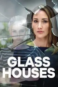 Glass Houses_peliplat
