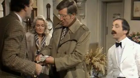 Fawlty Towers: Reserving a table for dinner