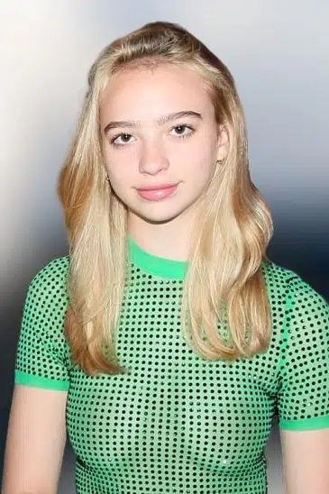 Ella Clofine