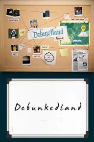 Debunkedland_peliplat