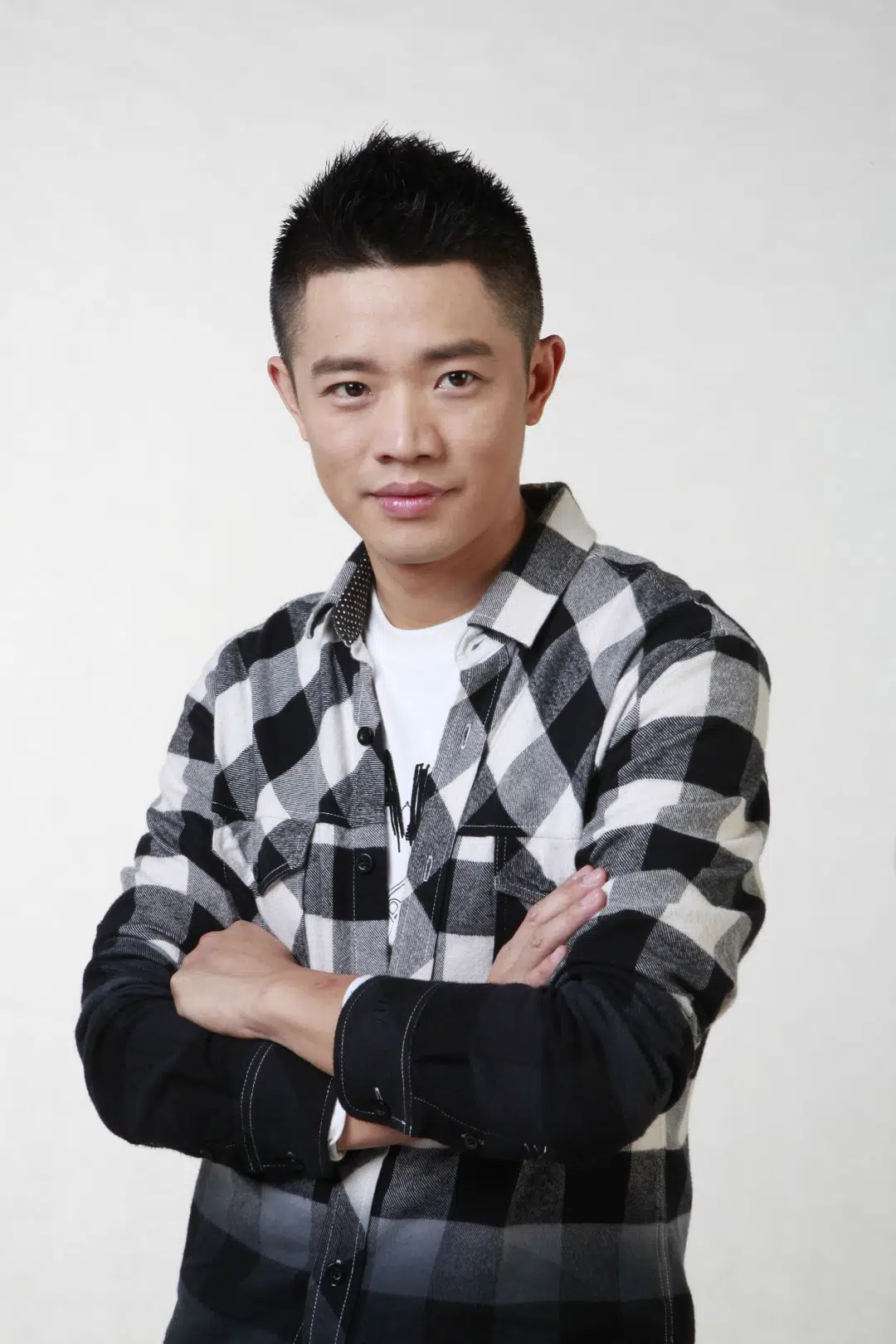 Yi Zeng