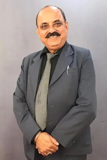 Arsh Parminder Shah_peliplat
