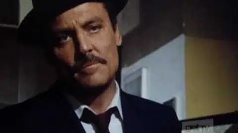 MIKE HAMMER — Weeknights at 6p ET