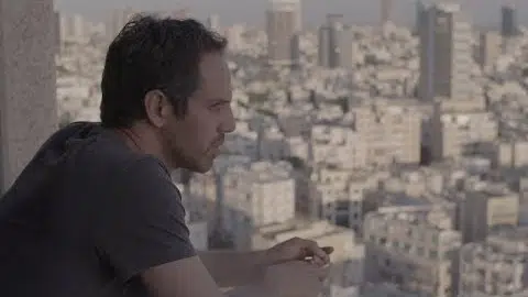התסריטאי | פרק 1