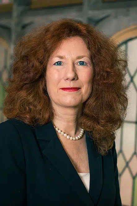 Angela Hobbs
