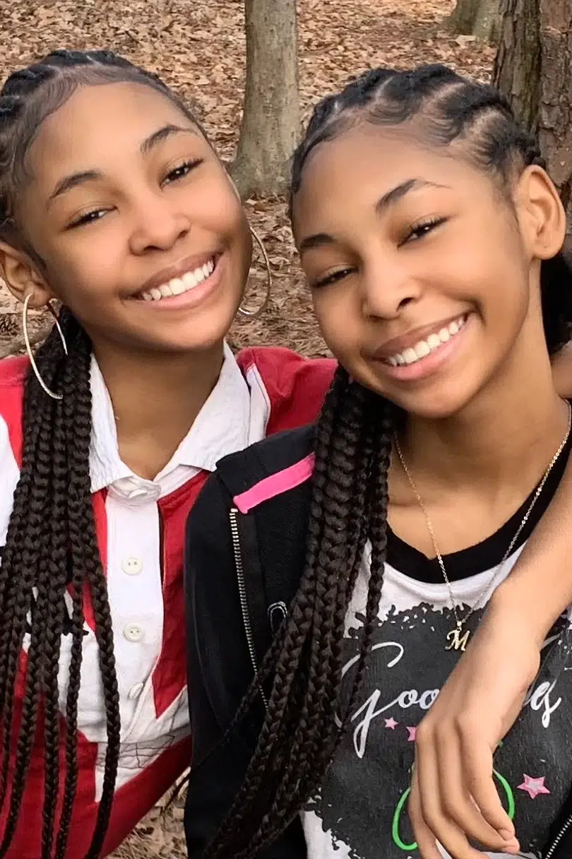 Naomi & Monet Rose