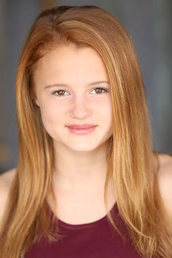 Maggie Elizabeth Jones