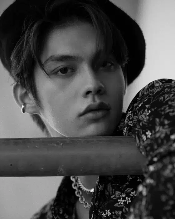 Vachirawit Chivaaree