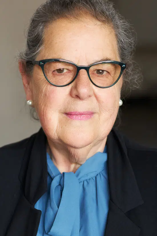 Loraine Fabb