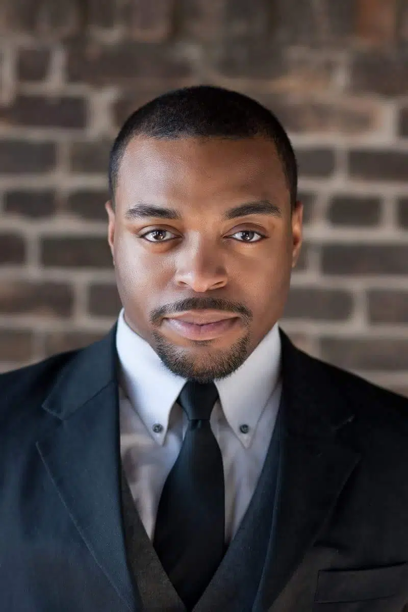 Leonard Searcy