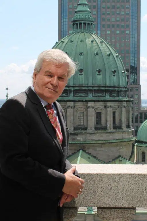 Alan Hustak