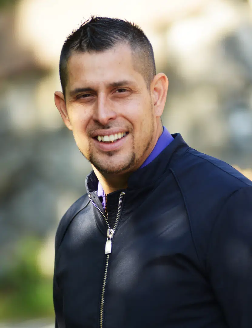 Douglas Leon