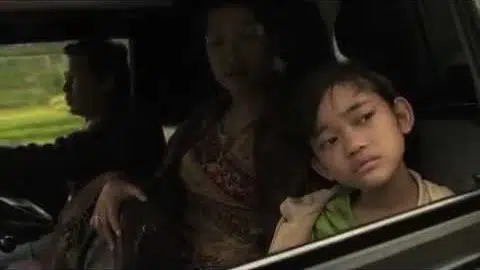 Trailer Film Ambilkan Bulan (Official)