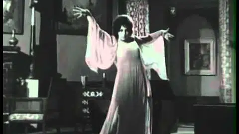 Dracula in Pakistan "Zinda Laash" (1967) - Trailer