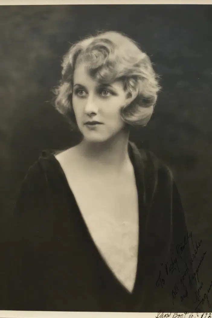 Dagmar Oakland