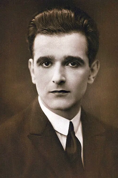 Ernst Winar
