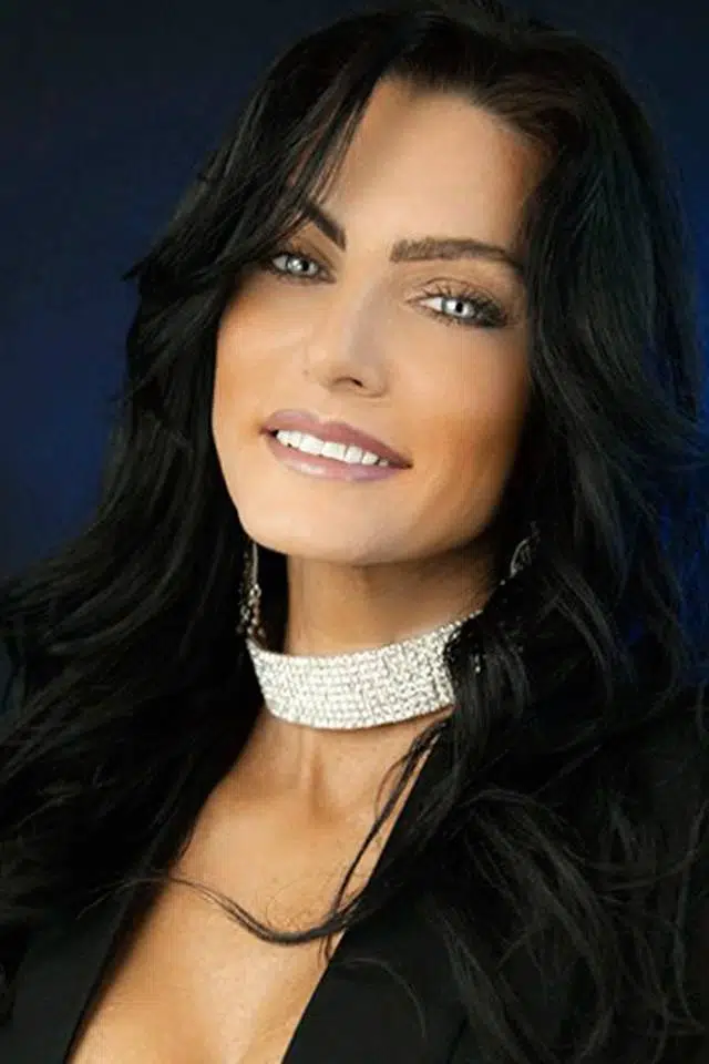 Kellie Dionne