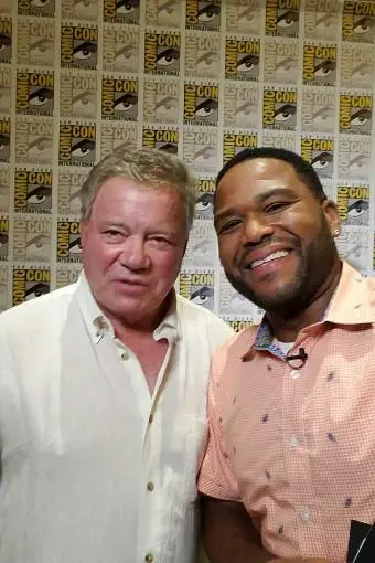 Anthony Anderson: Lost at Comic-Con_peliplat