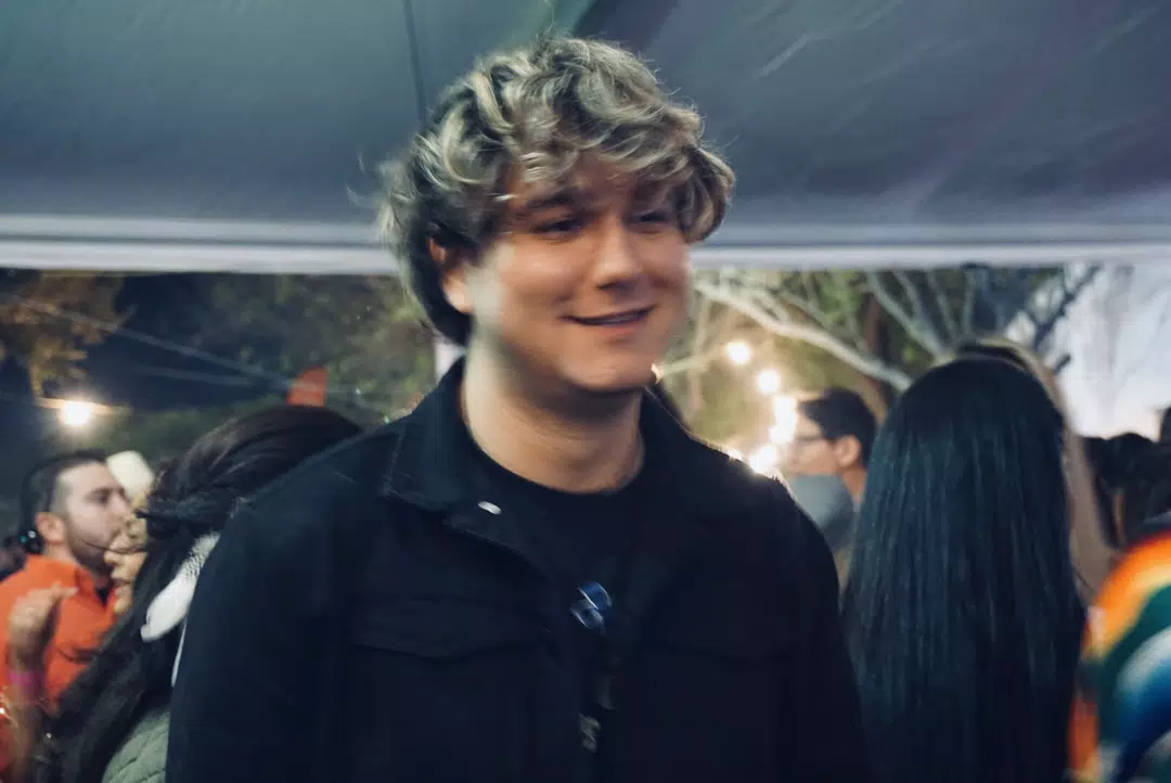 Andrew Duncan Hinojosa