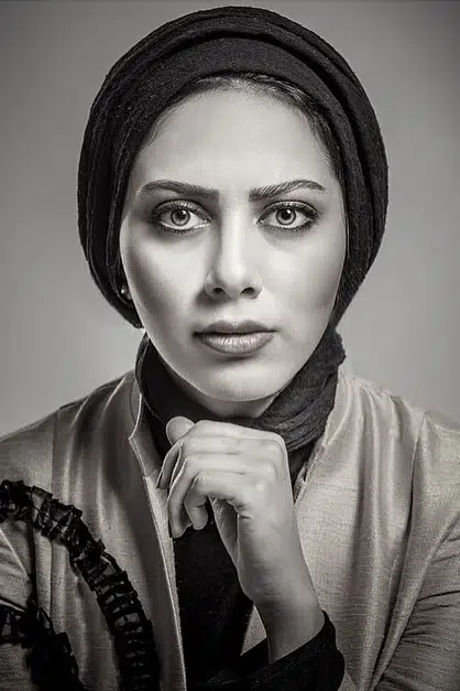 Mona Farjad