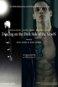 Dancing on the Dark Side of the Moon_peliplat