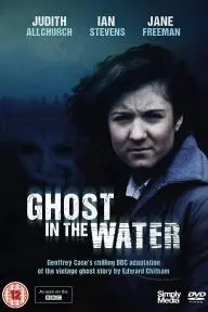 Ghost in the Water_peliplat