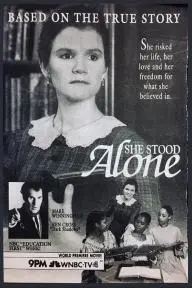 She Stood Alone_peliplat