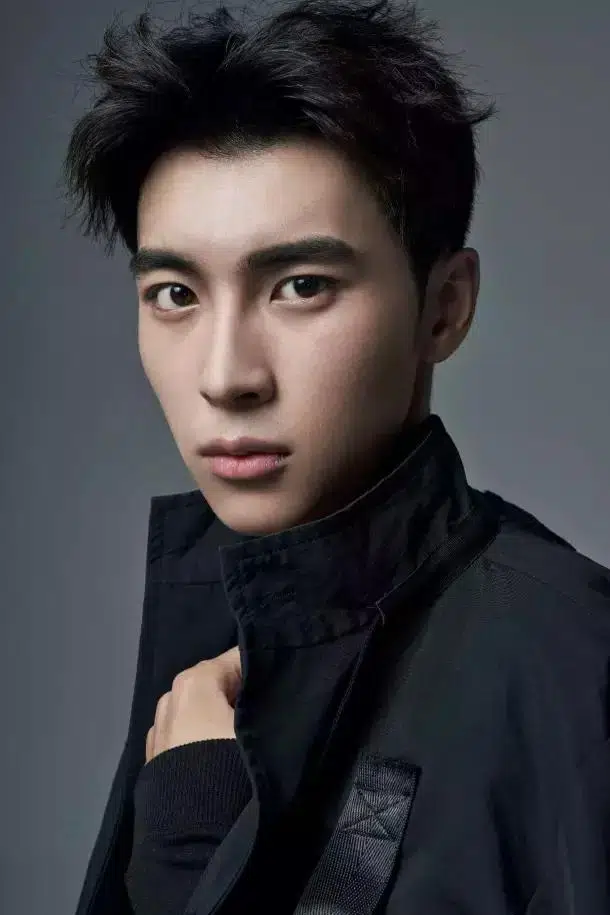 Zeyuan Xue