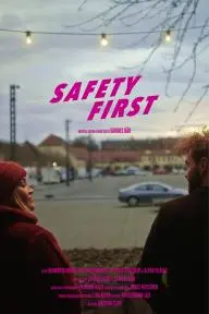 Safety First_peliplat