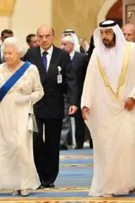 The Queen in the UAE_peliplat