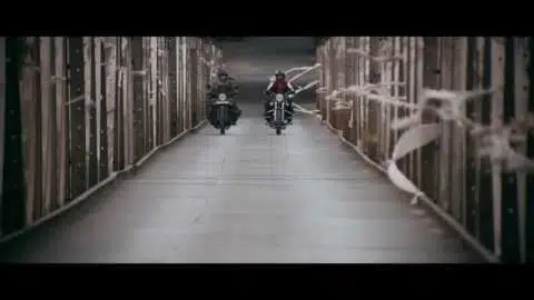 Neelakasham Pachakadal Chuvanna Bhoomi - Official Teaser 1