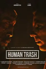 Human Trash_peliplat