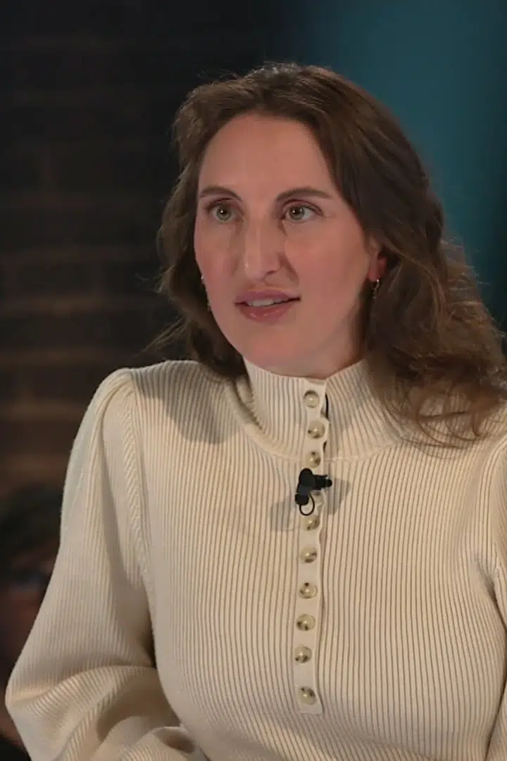 Mélodie Nelson