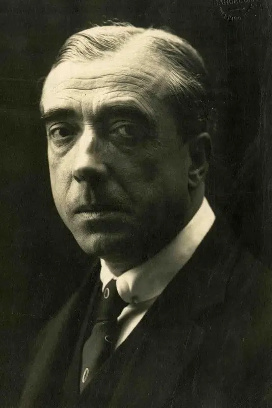 Adrià Gual