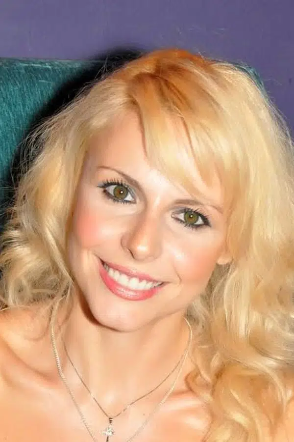 Athina Valkoni