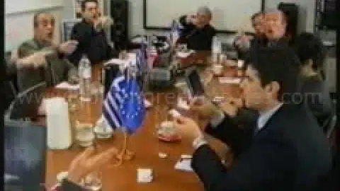 ΣΩΤΗΡΗΣ ΜΟΥΣΤΑΚΑΣ ΤΑ ΧΑΪΔΕΔΕΝΑ ΠΑΙΔΙΑ (ΣΕΙΡΑ 2001).avi