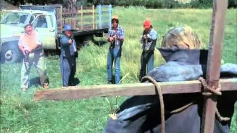 Scene From DARK NIGHT OF THE SCARECROW