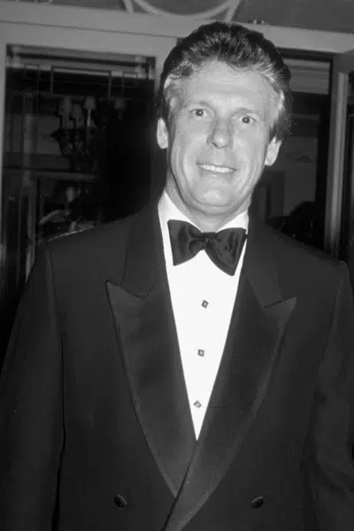 Nolan Miller