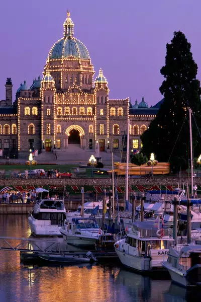 The Island of a 1000 Cultures