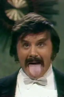 Chet Dowling