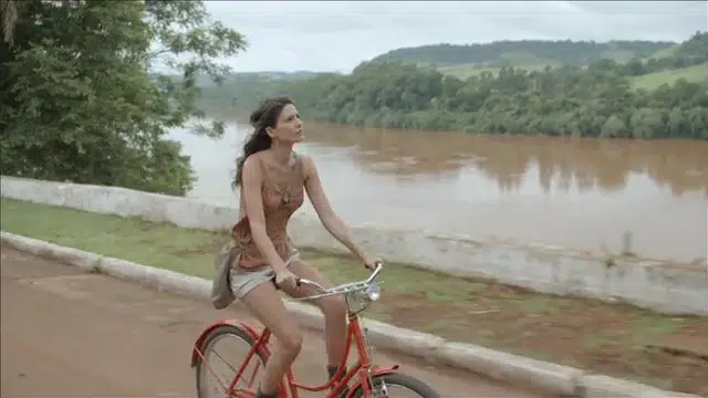 Fronteras - clip 1min